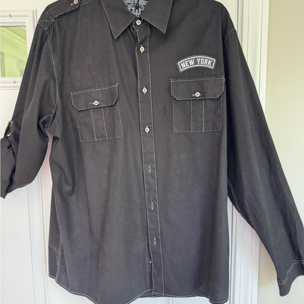 Eighty Eight Black Graphic Shirt Size Large